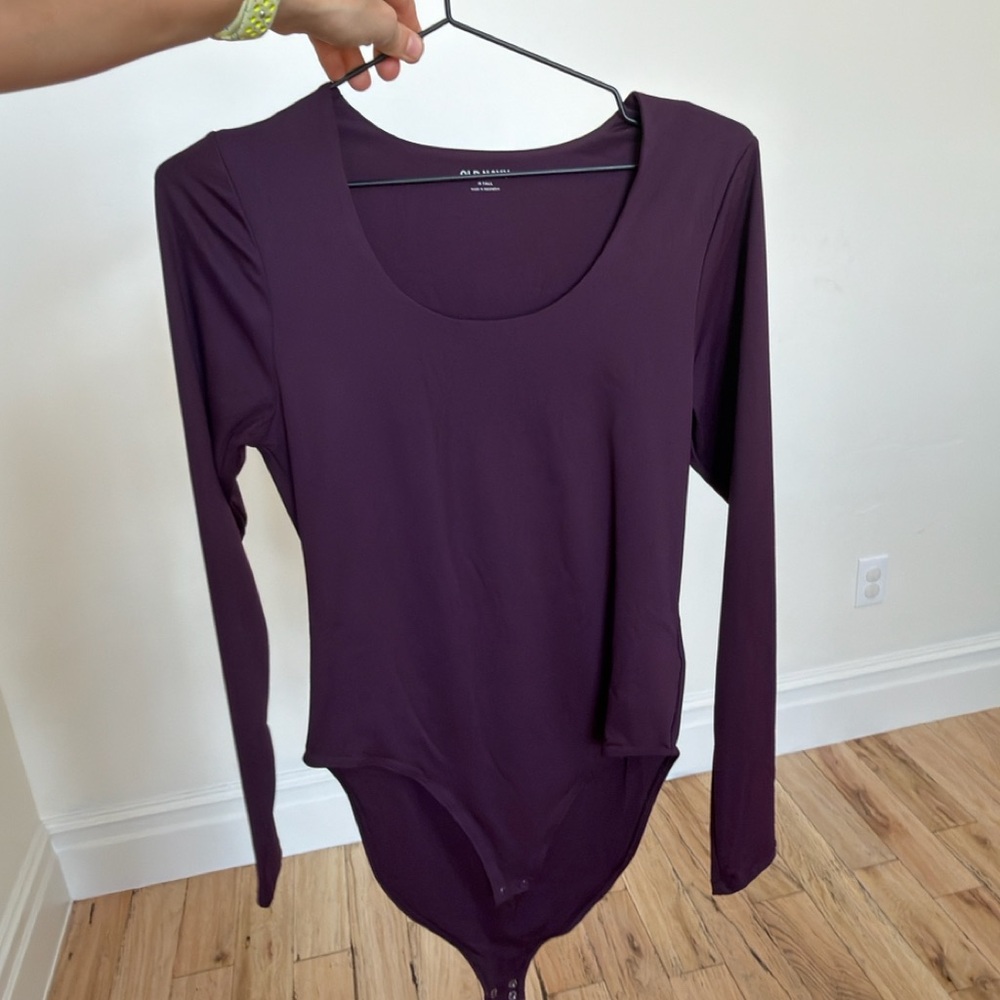 Old Navy Deep Purple Long Sleeve Bodysuit - Tall Medium